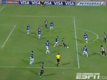 
	Comentatorul a ramas FARA aer la faza asta! Gol nebun marcat in Brazilia! VIDEO
