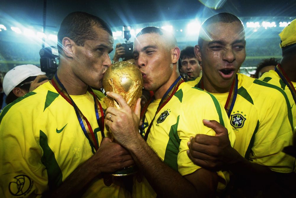 Final de LEGENDA! Un fotbalist urias si-a anuntat astazi retragerea, fanii brazilieni voiau sa-l vada la Mondial:_2