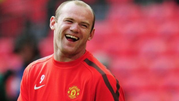
	L-au facut &quot;magarus&quot; pe Moyes! :)) Cum l-a umilit Rooney pe managerul lui United! :) VIDEO
