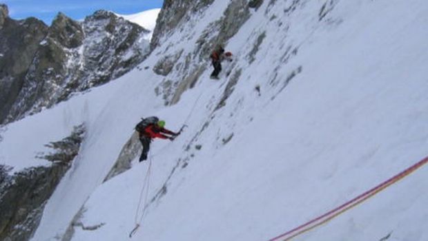 
	Romania e la inaltime in &#39;Liga Campionilor&#39; la alpinism! Prima echipa 100% romaneasca e gata sa cucereasca Himalaya!
