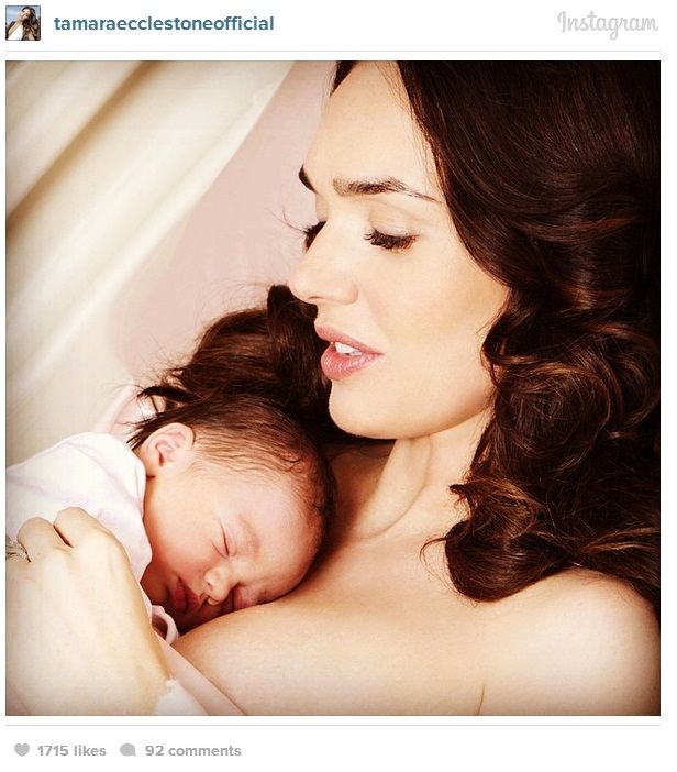 Mostenitoarea imperiului Formula 1 a nascut o fetita! Primele imagini cu Tamara Ecclestone si micuta Sophia_1