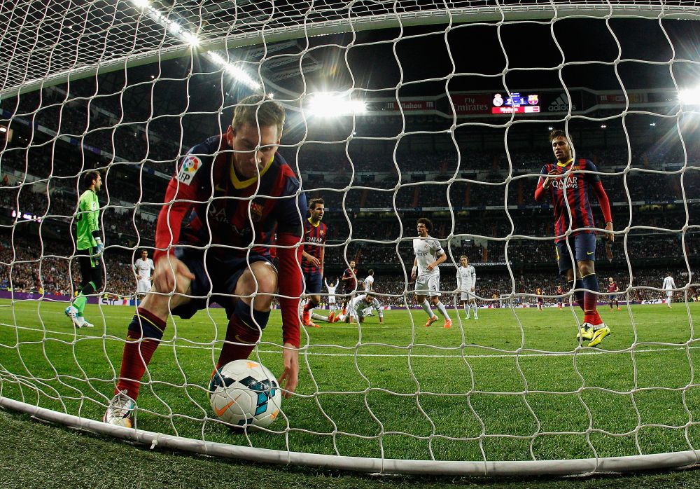 Ziua in care Messi l-a invins pe Ronaldo! Cele mai tari imagini din El Clasico! GALERIE FOTO:_2
