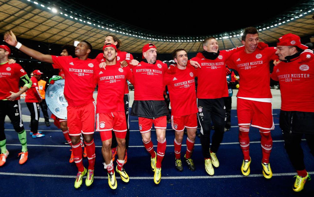 "Rekordmeister 24!" Imaginile de VIS de la sarbatoarea lui Bayern! Ribery a fost sufletul petrecerii! FOTO_11