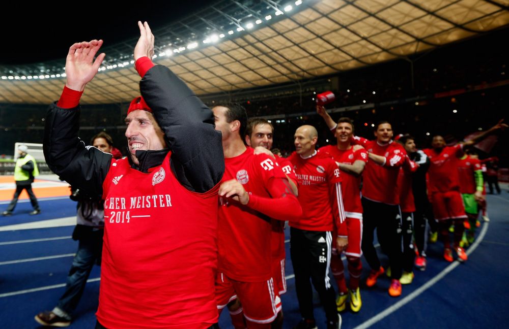 "Rekordmeister 24!" Imaginile de VIS de la sarbatoarea lui Bayern! Ribery a fost sufletul petrecerii! FOTO_13