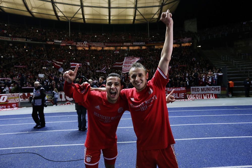 "Rekordmeister 24!" Imaginile de VIS de la sarbatoarea lui Bayern! Ribery a fost sufletul petrecerii! FOTO_3