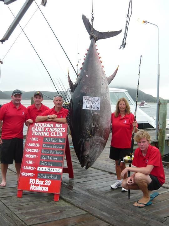 O femeie din Noua Zeelanda a prins cel mai mare peste ton din lume! MONSTRUL are 411 kilograme! FOTO_3