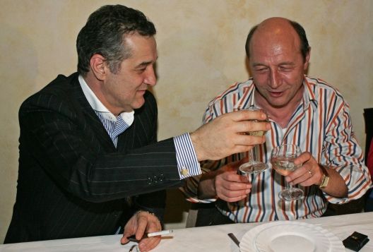 Gigi Becali Traian Basescu