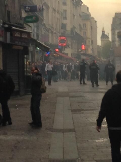 SCANDAL la Paris inainte de meci! Fanii lui Chelsea au DISTRUS mai multe magazine din oras! Imagini socante FOTO_1