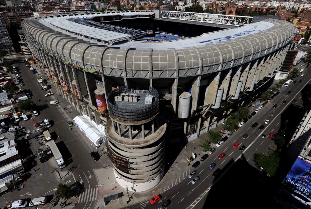 Ce NEBUNIE! Real Madrid isi face hotel in interiorul stadionului, camerele vor avea vedere spre teren :) FOTO_1