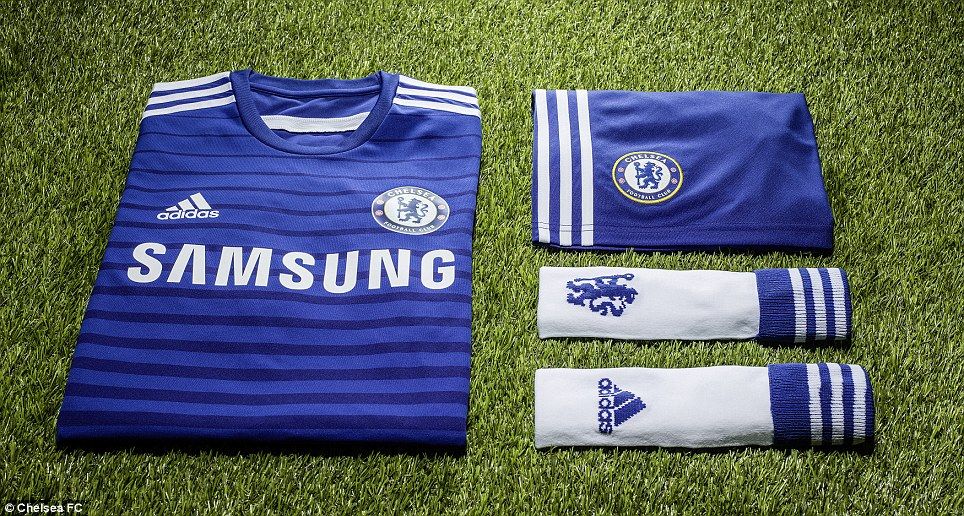 Cercetatorii englezi au descoperit noul echipament al lui Chelsea :) Ce tricouri vor purta jucatorii lui Mourinho sezonul viitor:_13