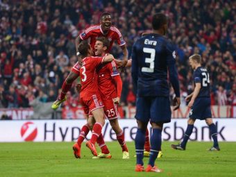 
	Pep a avut emotii 50 de secunde dupa un GOLAZO! Mandzukic, Muller si Robben au intors rezultatul: Bayern 3-1 Man United! VIDEO
