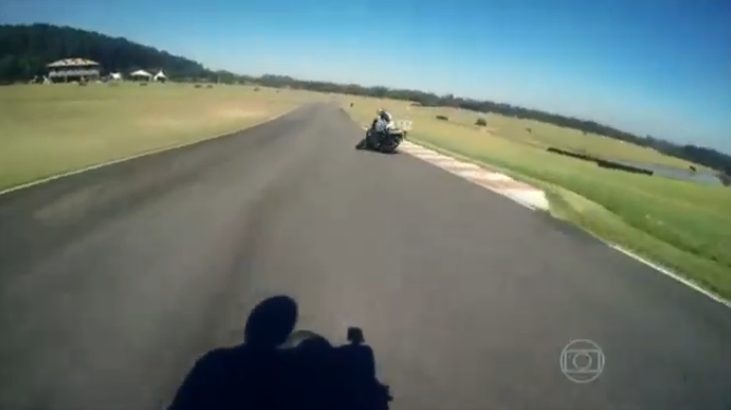 Brazilianul Cafu, implicat intr-un accident inspaimantator de motocicleta! Toata scena a fost filmata: VIDEO_4