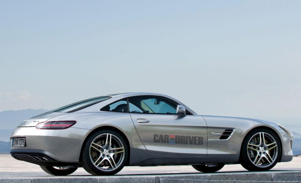 SUPER FOTO RACHETA lansata azi de Mercedes! Vezi cum arata noul AMG-GT!_8