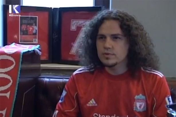 De 11 ani refuza sa se tunda, asteptand ca Liverpool sa ia titlul. Cum arata azi acest barbat. SUPER FOTO_2