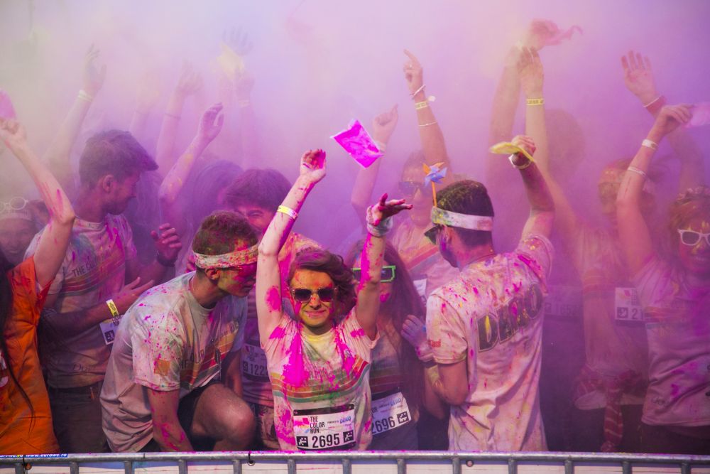 (P) Cele mai tari imagini de la Color Run by Dero! Au fost 3000 de participanti la cursa bucuriei din Bucuresti!_105