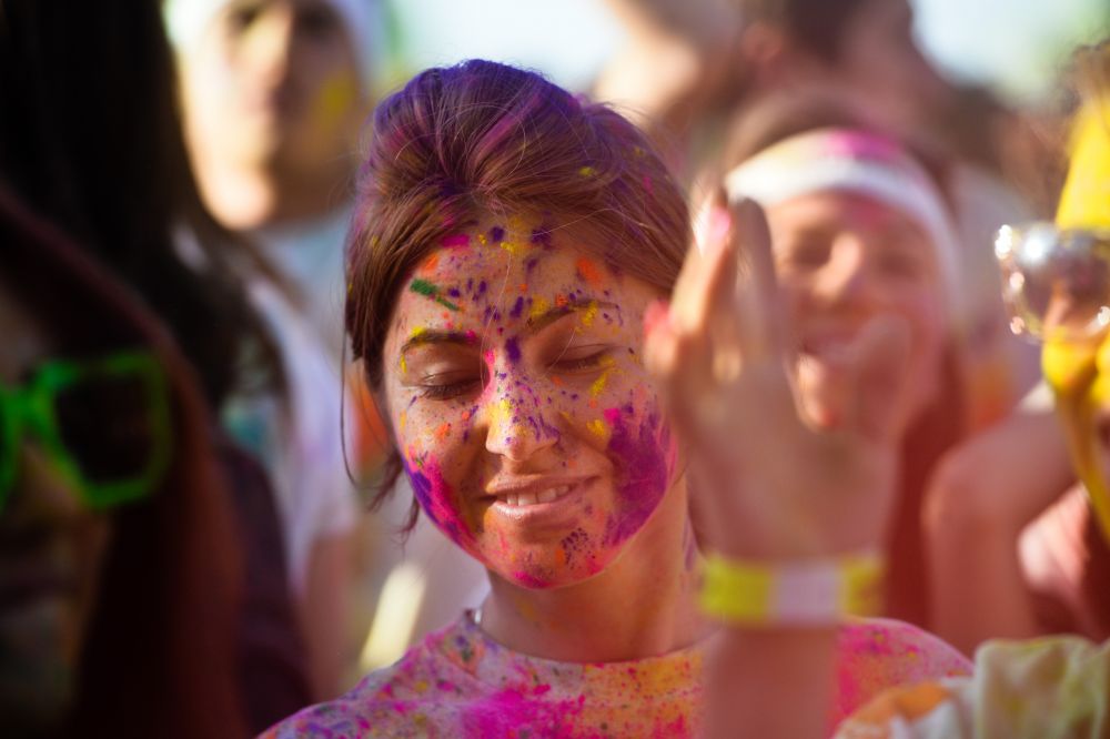 (P) Cele mai tari imagini de la Color Run by Dero! Au fost 3000 de participanti la cursa bucuriei din Bucuresti!_12