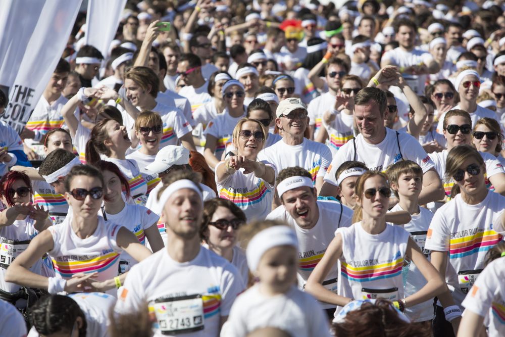 (P) Cele mai tari imagini de la Color Run by Dero! Au fost 3000 de participanti la cursa bucuriei din Bucuresti!_29