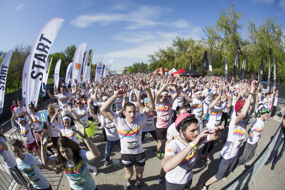 (P) Cele mai tari imagini de la Color Run by Dero! Au fost 3000 de participanti la cursa bucuriei din Bucuresti!_30