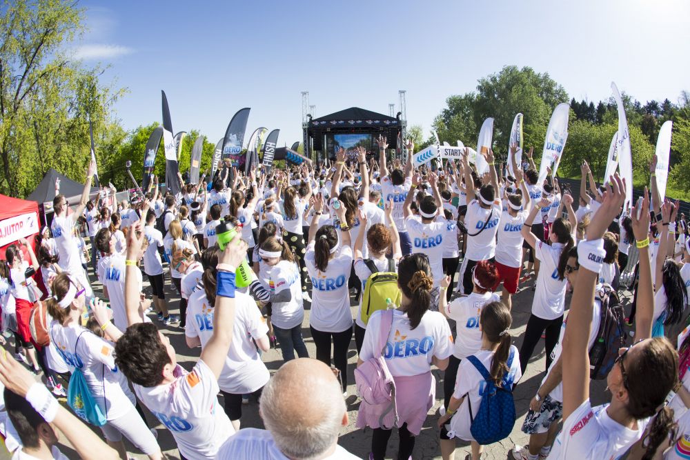 (P) Cele mai tari imagini de la Color Run by Dero! Au fost 3000 de participanti la cursa bucuriei din Bucuresti!_33