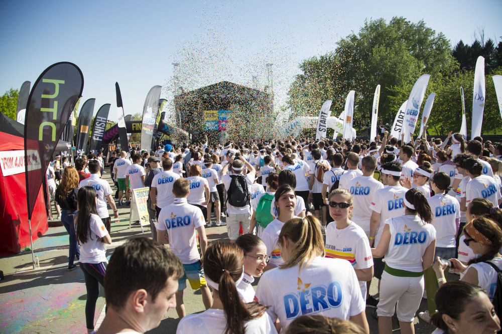 (P) Cele mai tari imagini de la Color Run by Dero! Au fost 3000 de participanti la cursa bucuriei din Bucuresti!_34