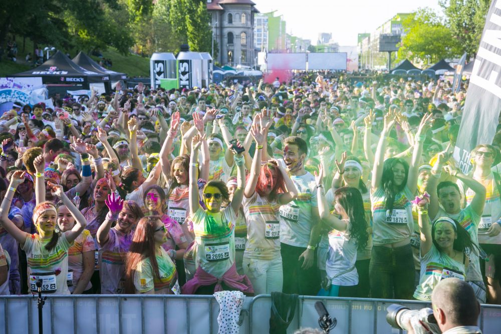 (P) Cele mai tari imagini de la Color Run by Dero! Au fost 3000 de participanti la cursa bucuriei din Bucuresti!_50