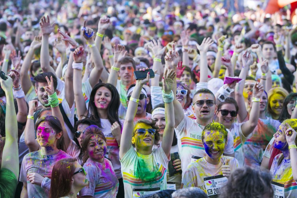 (P) Cele mai tari imagini de la Color Run by Dero! Au fost 3000 de participanti la cursa bucuriei din Bucuresti!_57