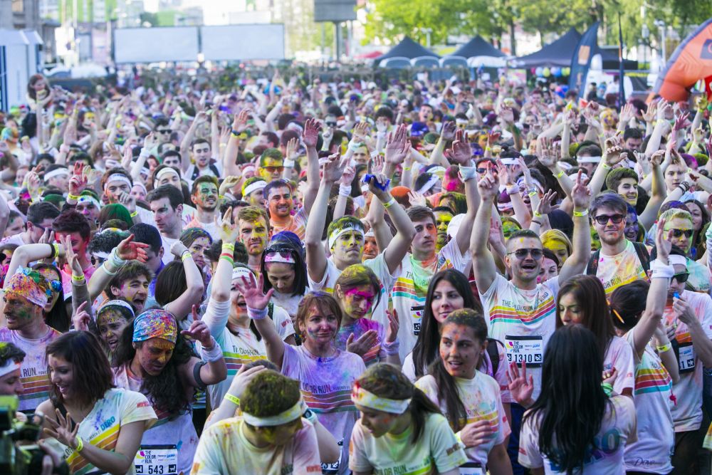 (P) Cele mai tari imagini de la Color Run by Dero! Au fost 3000 de participanti la cursa bucuriei din Bucuresti!_66