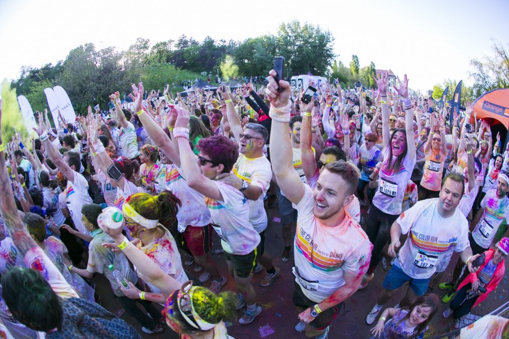 (P) Cele mai tari imagini de la Color Run by Dero! Au fost 3000 de participanti la cursa bucuriei din Bucuresti!_73