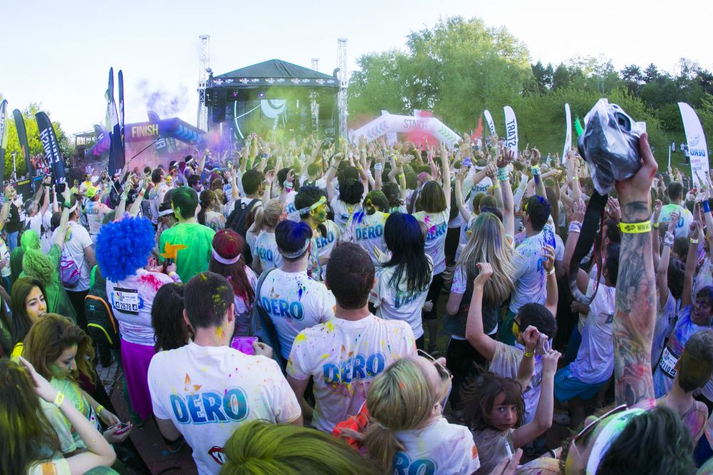 (P) Cele mai tari imagini de la Color Run by Dero! Au fost 3000 de participanti la cursa bucuriei din Bucuresti!_74