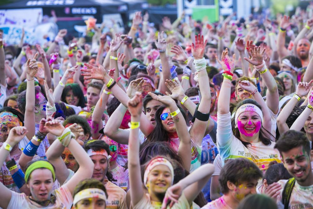 (P) Cele mai tari imagini de la Color Run by Dero! Au fost 3000 de participanti la cursa bucuriei din Bucuresti!_79