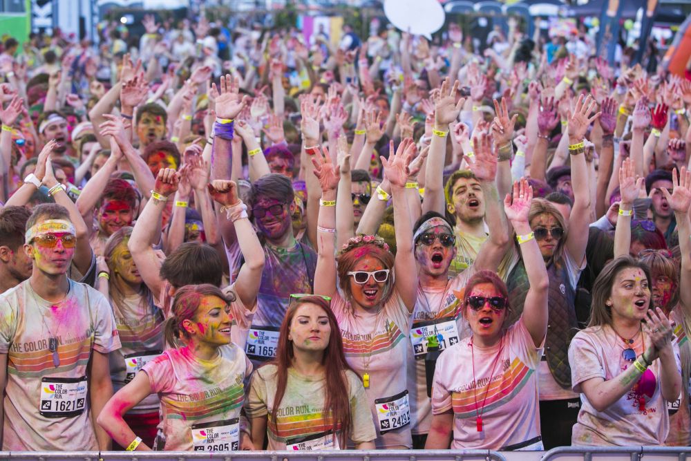 (P) Cele mai tari imagini de la Color Run by Dero! Au fost 3000 de participanti la cursa bucuriei din Bucuresti!_95
