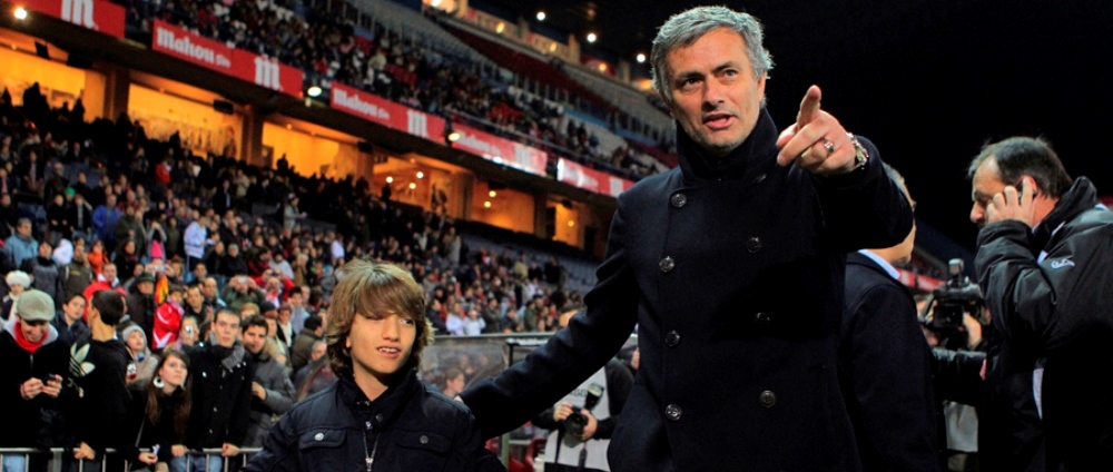 "Fiule, iti multumesc!" Anuntul facut de Mourinho in fata unui stadion plin! Mesajul emotionant citit de zeci de mii de fani_2