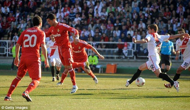 Ronaldo a dat inca un GOLAZO! Fanii si-au adus aminte de cele mai tari goluri ale lui CR7! Top 5 reusite ale lui Cristiano_2