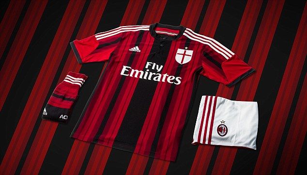 AC Milan si-a sters sigla de pe echipament! Cum vor arata tricourile unui club legendar din sezon viitor_2