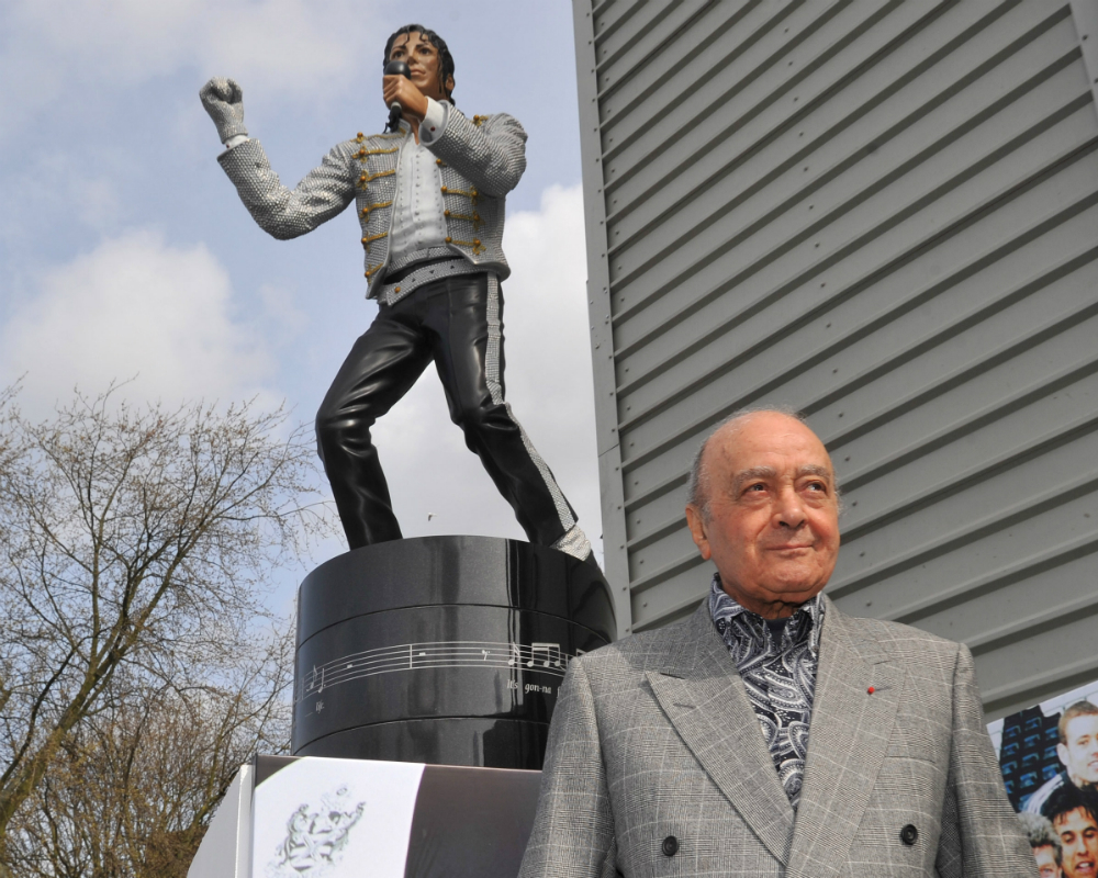 "V-am spus eu!" Poveste incredibila din Anglia: au indepartat statuia lui Michael Jackson, apoi au picat din Premier League:_2