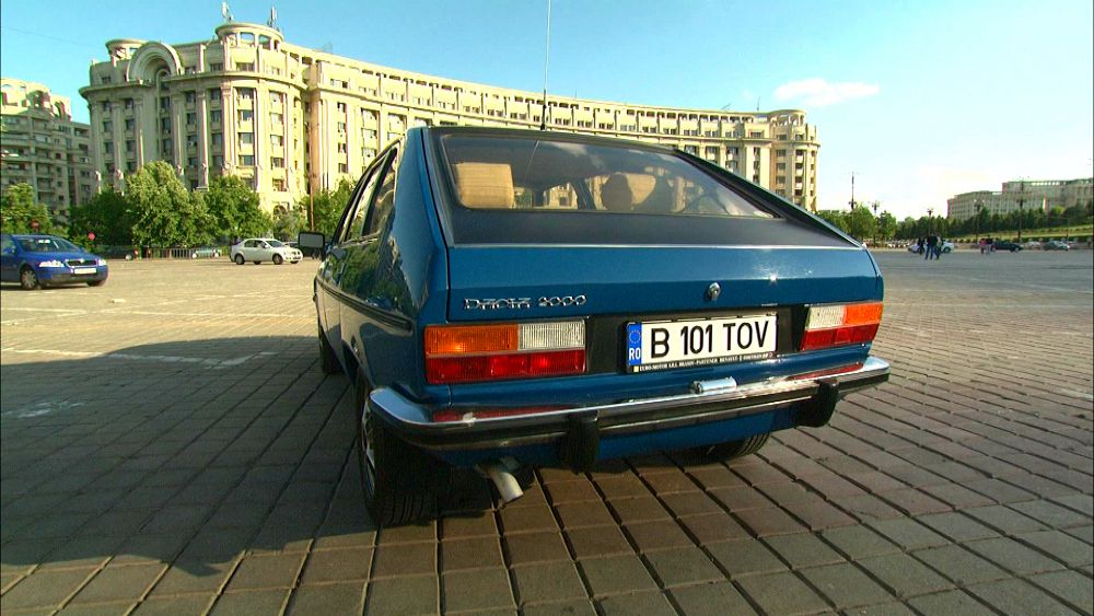 Duminica, ora 10:00 PROMOTOR: Dacia lui Ceausescu, premiera in Romania! Merge impecabil dupa 40 de ani! _1