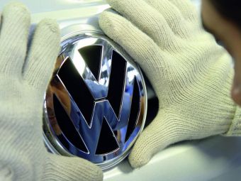 
	ATACUL la Dacia a fost anuntat OFICIAL! Cum va arata cea mai ieftina masina de la Volkswagen:

