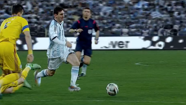 
	SENZATIE! Bourceanu, Torje, Pintilii si Gardos apar cu Messi in clipul de promovare a CM 2014! Imaginile sunt virale! VIDEO
