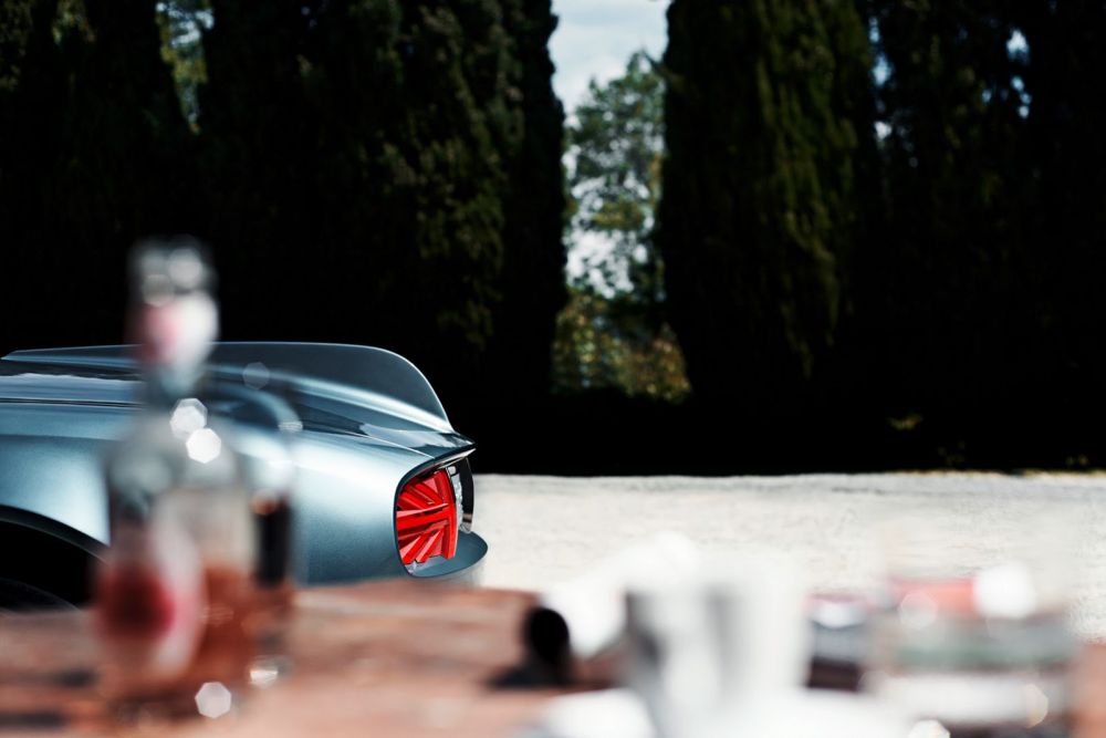 SUPER FOTO | Nemtii, englezii si italienii s-au aliat pentru cea mai tare masina! Asa arata Mini Superleggera Vision Concept! _4