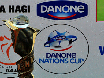 
	Fotbal PUR si simplu: Cupa Hagi se vede pe 1 iunie la Sport.ro! Programul meciurilor:
