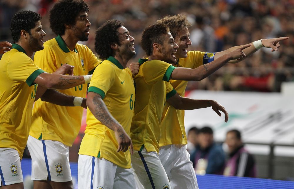 FOTO | Ultima nebunie a brazilienilor, inainte de Mondial! Neymar si Dani Alves vor zbura cu un avion UNIC! Cum arata:_1