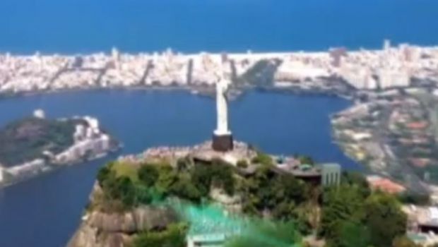 
	Super imagini de la Rio! Ce au facut castigatorii de la Cupa Prieteniei cand au vazut statuia lui Iisus
