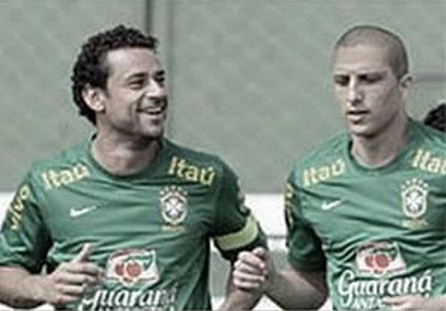 Ce s-a intamplat cu parul lui David Luiz? Imaginea fabuloasa de la antrenamentul Braziliei! Nimeni nu credea ca-l va vedea asa_3