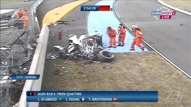 FOTO Accident GROAZNIC la Le Mans! Masina s-a dezintegrat, pilotul a supravietuit. Care e starea lui:_2