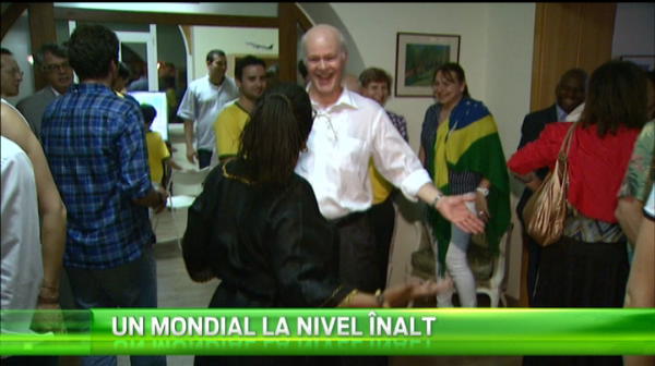 Imagini fantastice de la ambasada Braziliei la Bucuresti. Cum s-au bucurat de victoria din deschiderea mondialului. VIDEO