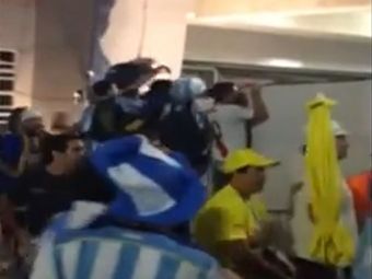 
	ASTA s-a intamplat aseara pe Maracana inainte de Argentina - Bosnia! Fani au intrat cu FORTA pe stadion. Imagini senzationale
