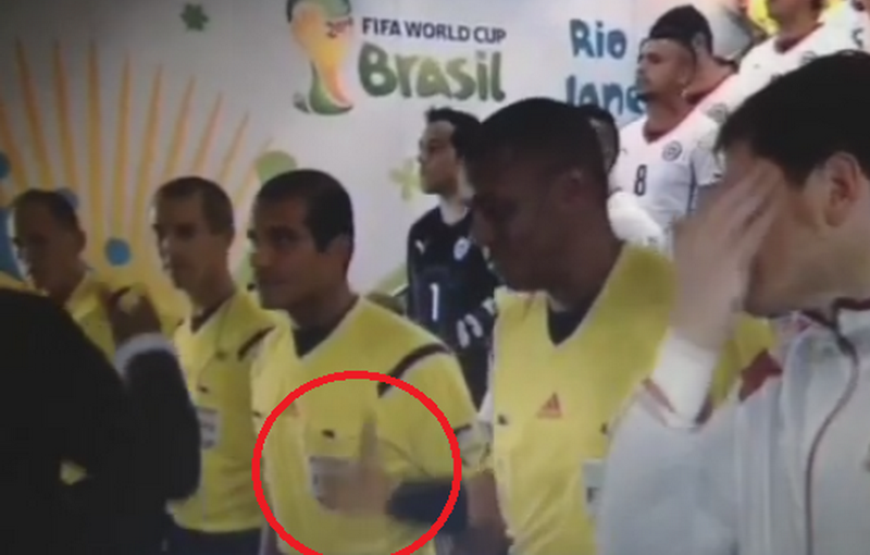 Cum a incercat Del Bosque sa mai ramana la Mondial! VIDEO | Rakitic si M'bia au facut schimb de ... sorturi VIDEO_5
