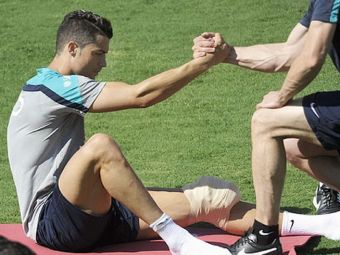 
	Alarma in lotul Portugaliei! Mesajul teribil pe care l-a primit astazi Ronaldo: &quot;Nu mai juca la Mondial, iti risti cariera!&quot;
