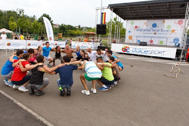 (P) Peste 2000 de persoane au facut miscare la “Cea mai mare ora de sport” din Bucuresti_3