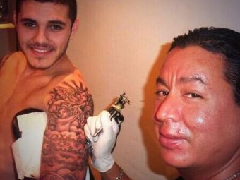 
	Balotelli e mic copil pe langa el! Cel mai &quot;dement&quot; fotbalist din Italia a facut o NEFACUTA! Ce reprezinta ultimul sau tatuaj:

